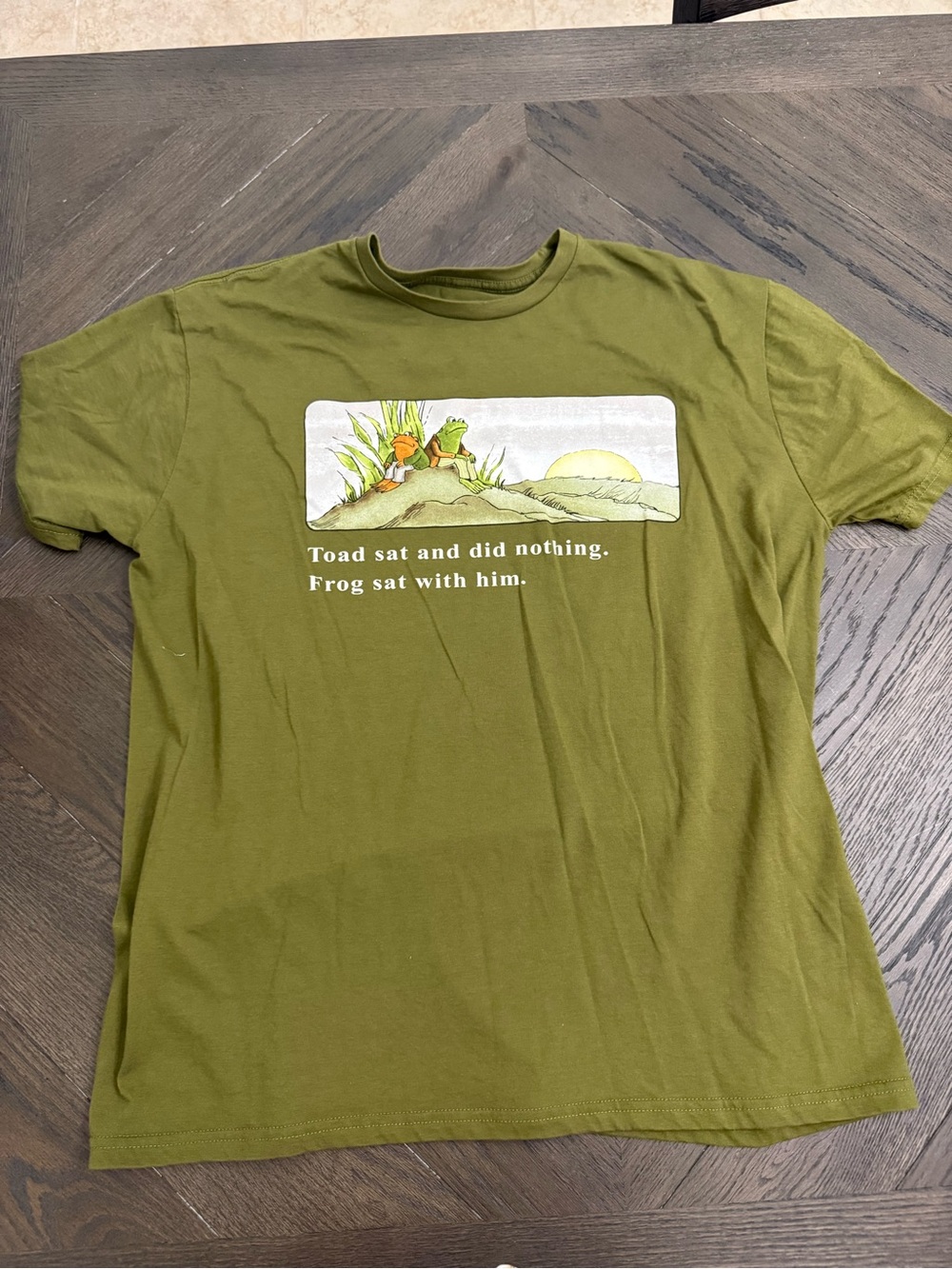 Olive Green Short-Sleeve Graphic Tee with Frog & Toad Quote